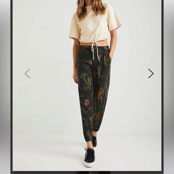 Desigual
Camotiger Trousers - Picture 2 of 12